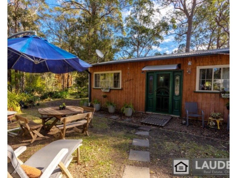 15 South Heron Road, Old Bar NSW 2430