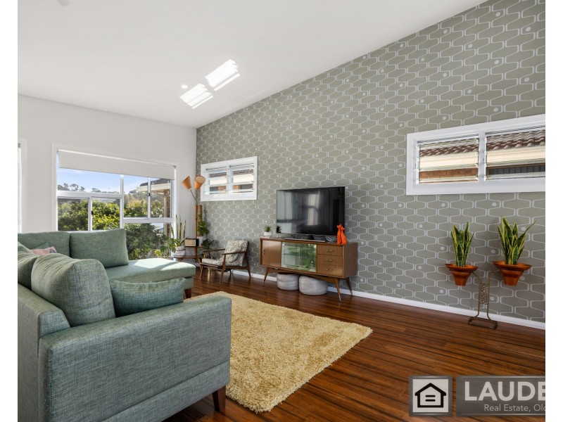 7 Lewis Street, Old Bar NSW 2430
