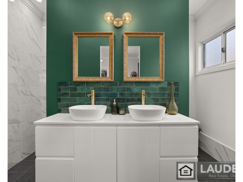 7 Lewis Street, Old Bar NSW 2430