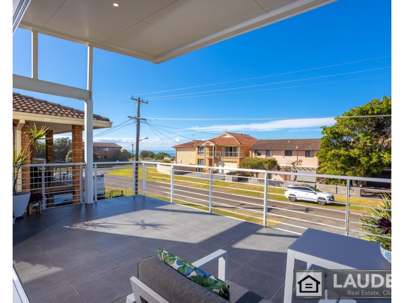 7 Lewis Street, Old Bar NSW 2430