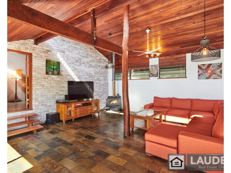 168 Metz Road, Old Bar NSW 2430