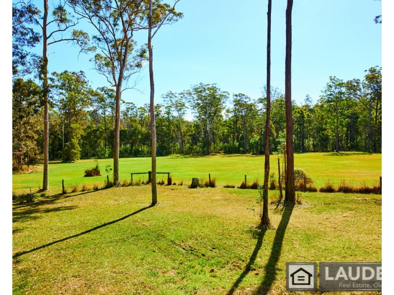 168 Metz Road, Old Bar NSW 2430