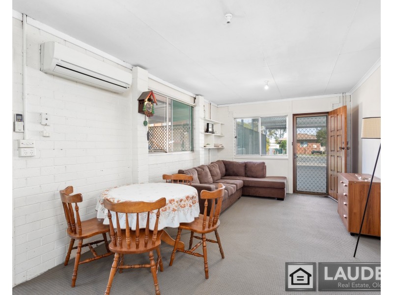 6 Sunrise Close, Old Bar NSW 2430