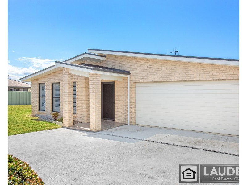 9 Threadfin Court, Old Bar NSW 2430