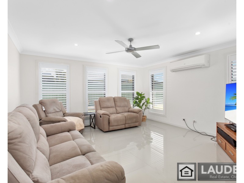 9 Threadfin Court, Old Bar NSW 2430