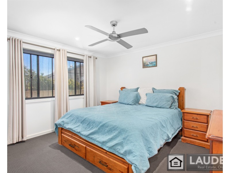 9 Threadfin Court, Old Bar NSW 2430