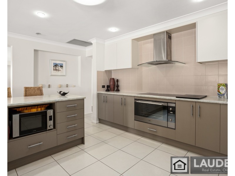 8 Kadungle Close, Wallabi Point NSW 2430