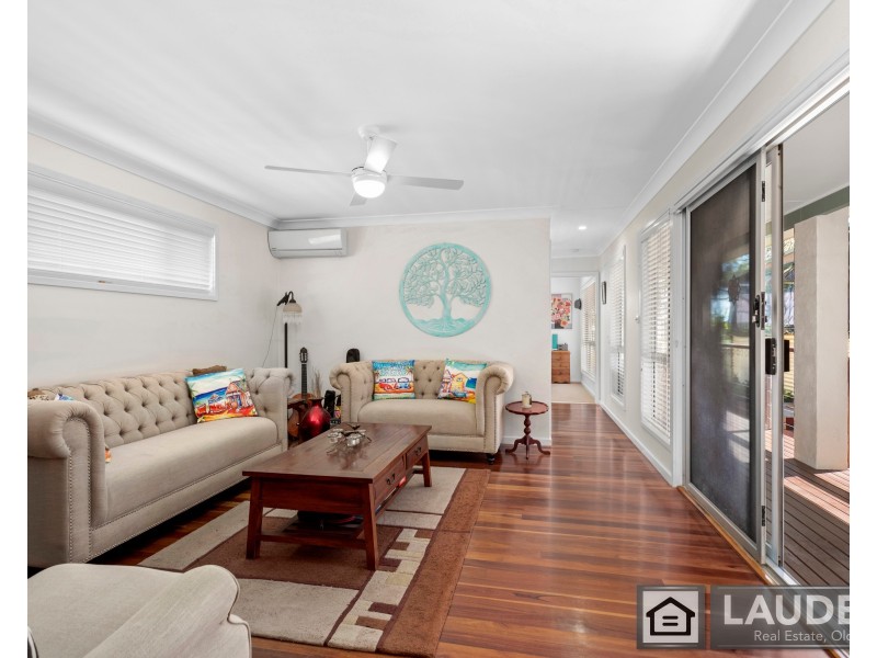 23 Old Bar Road, Old Bar NSW 2430