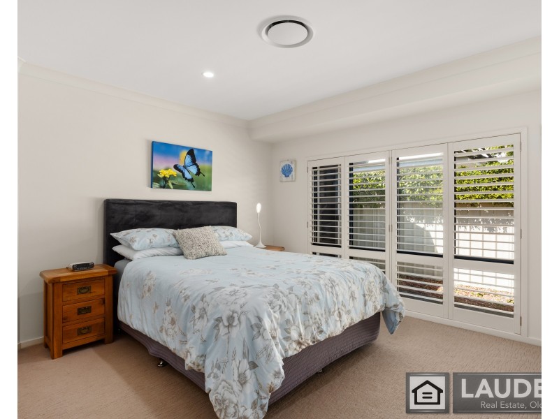 6 Spinnaker Cove, Wallabi Point NSW 2430