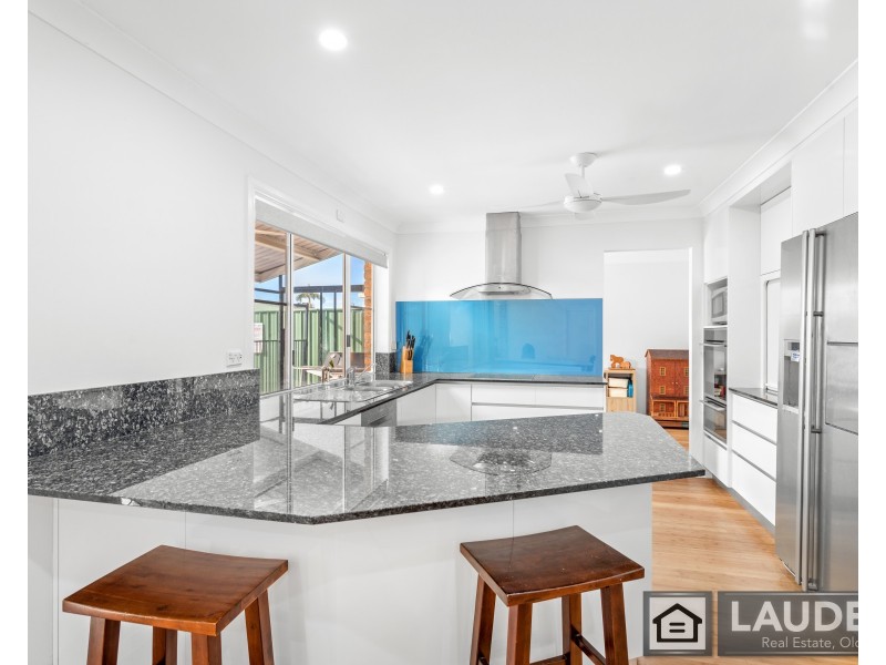 11 Newlan Court, Old Bar NSW 2430