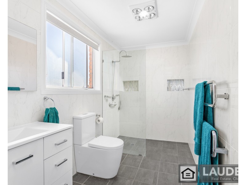 11 Newlan Court, Old Bar NSW 2430