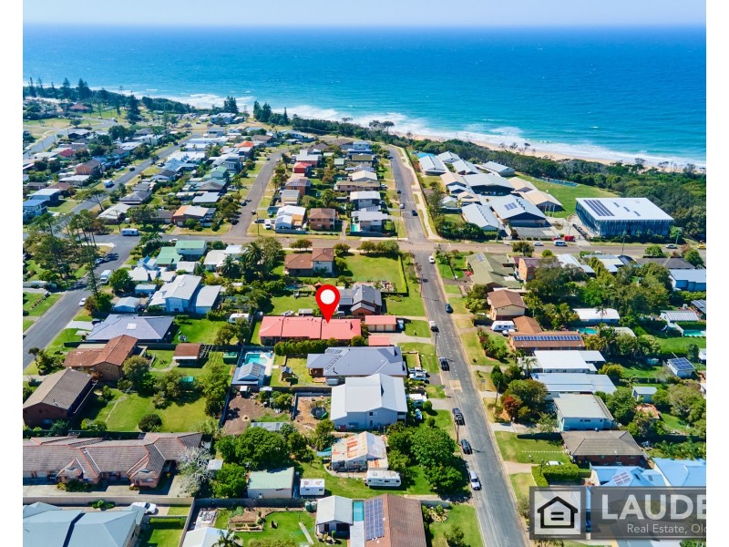 2/23 Smith Street, Old Bar NSW 2430