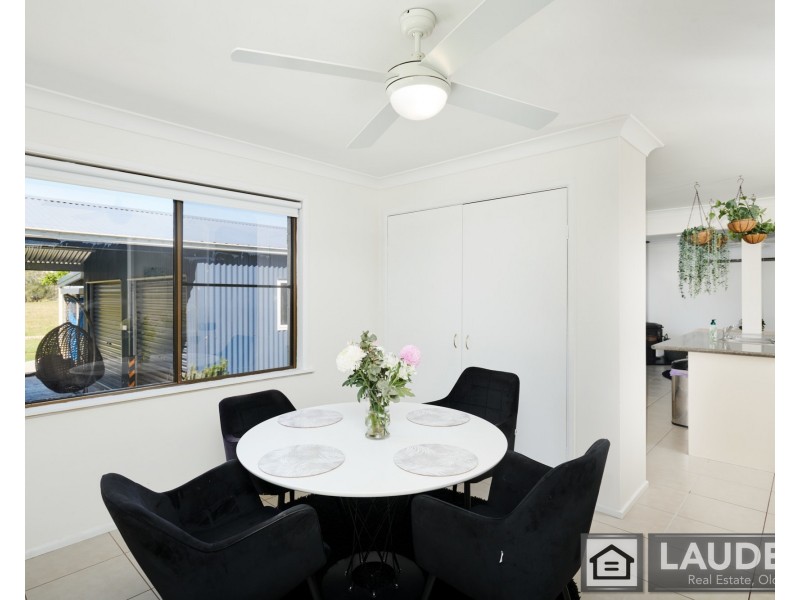 10 Narrung Place, Oxley Island NSW 2430