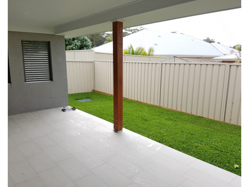 2/273 Saltwater Road, Wallabi Point NSW 2430