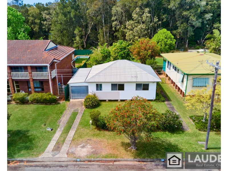 10 Richardson Street, Old Bar NSW 2430