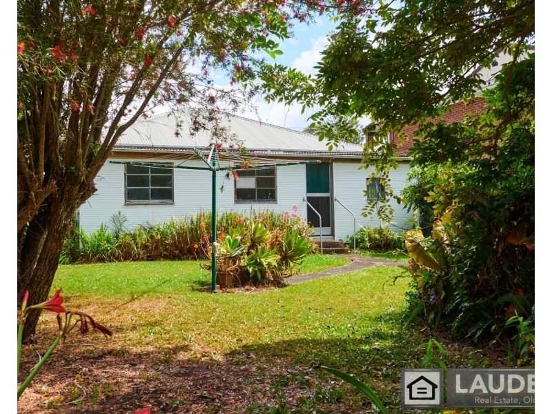 10 Richardson Street, Old Bar NSW 2430