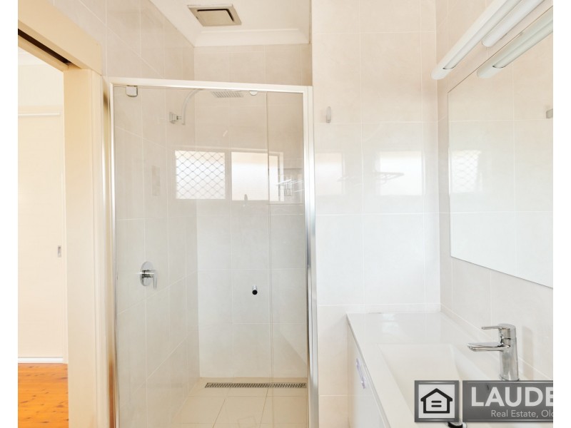 2 Sunrise Close, Old Bar NSW 2430