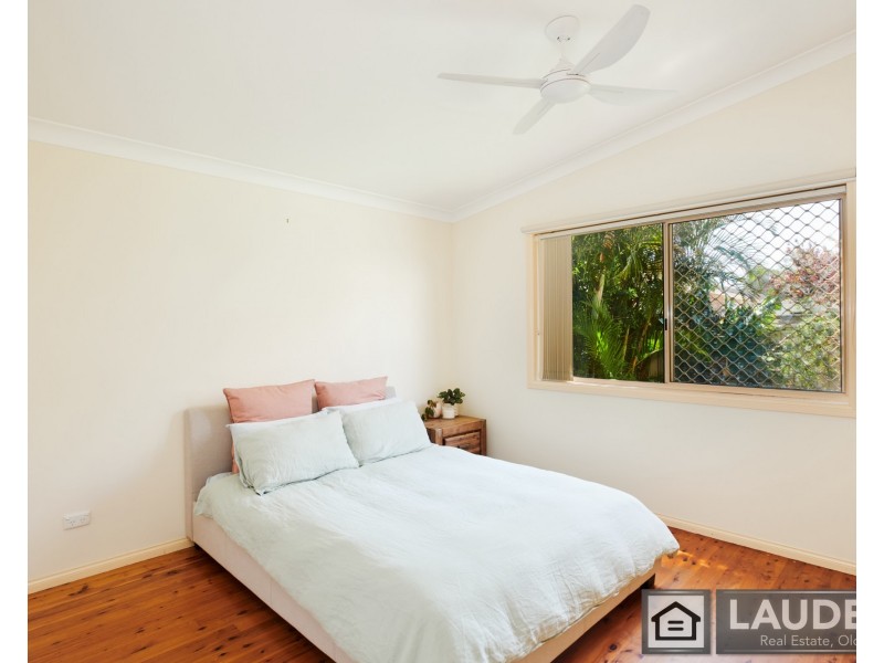 2 Sunrise Close, Old Bar NSW 2430