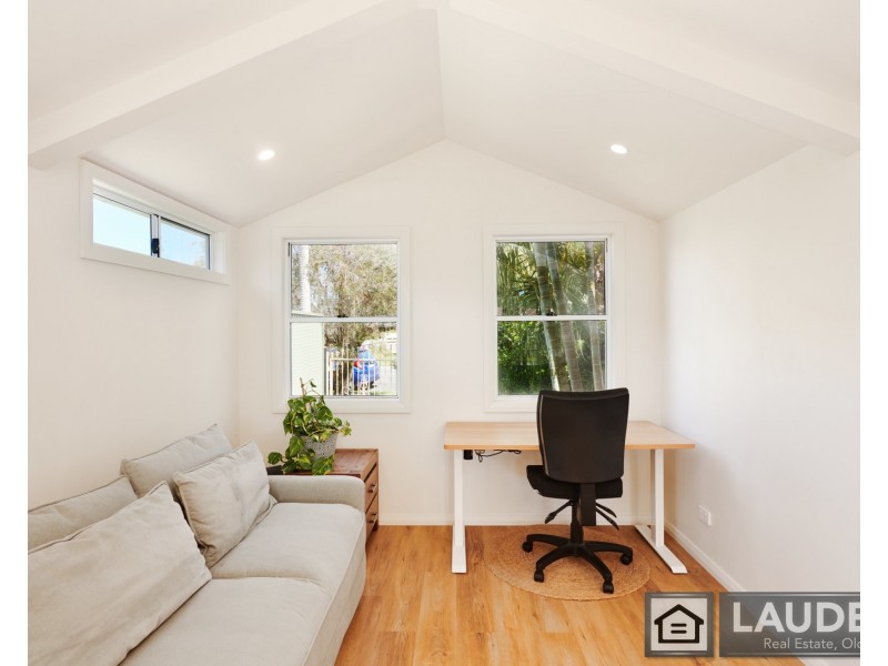 2 Sunrise Close, Old Bar NSW 2430