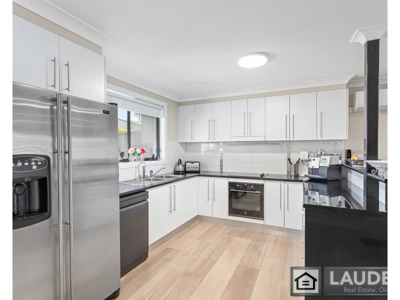 2/1 Connell Street, Old Bar NSW 2430