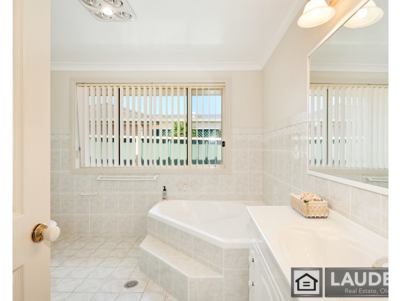 50 Wyden Street, Old Bar NSW 2430