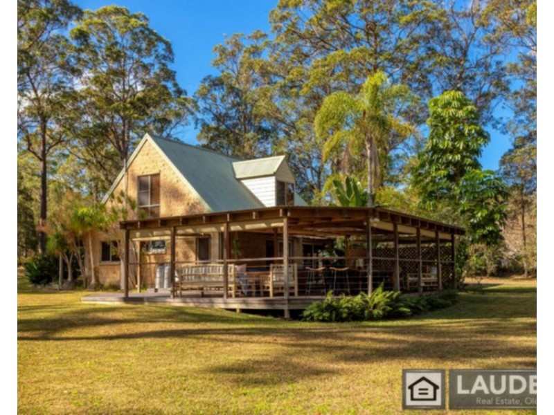 15 South Heron Road, Old Bar NSW 2430