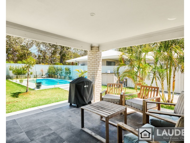 2 Hartlyn Drive, Wallabi Point NSW 2430