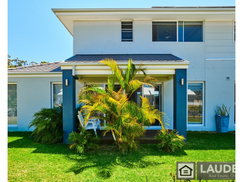 2 Hartlyn Drive, Wallabi Point NSW 2430