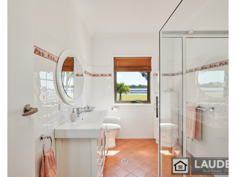 1407 Manning Point Road, Mitchells Island NSW 2430