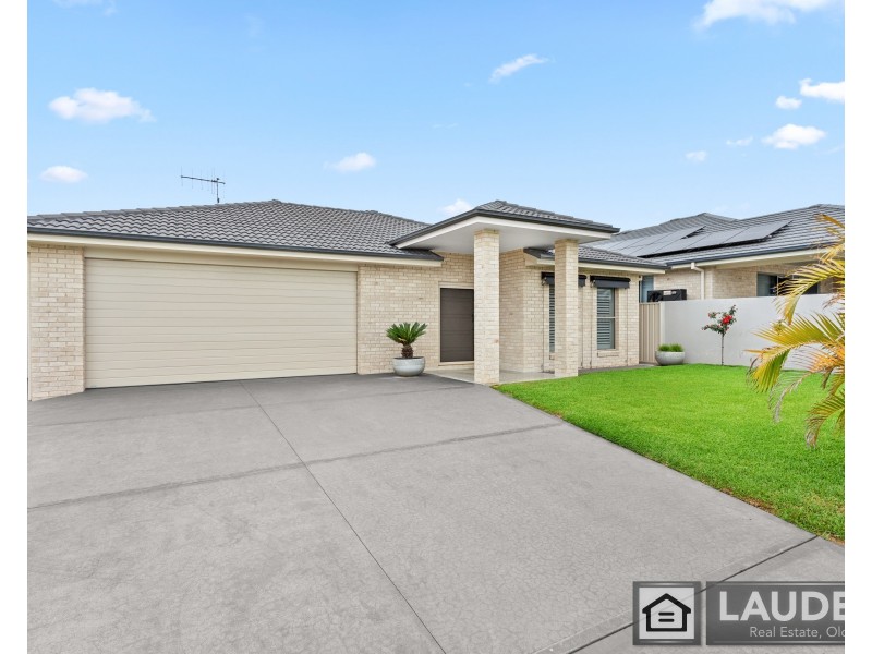 45 Ivy Crescent, Old Bar NSW 2430