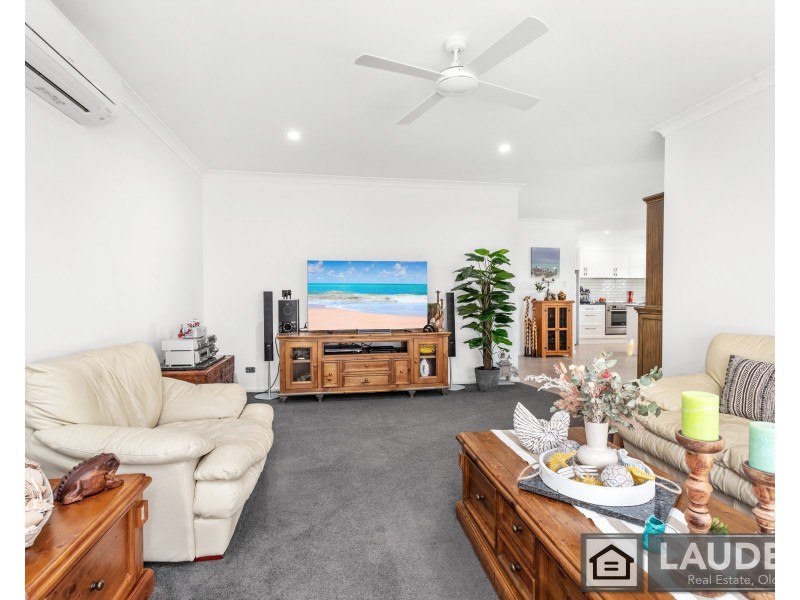 45 Ivy Crescent, Old Bar NSW 2430