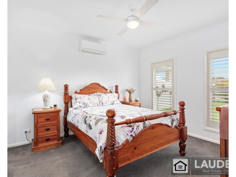 45 Ivy Crescent, Old Bar NSW 2430
