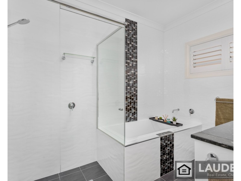 45 Ivy Crescent, Old Bar NSW 2430