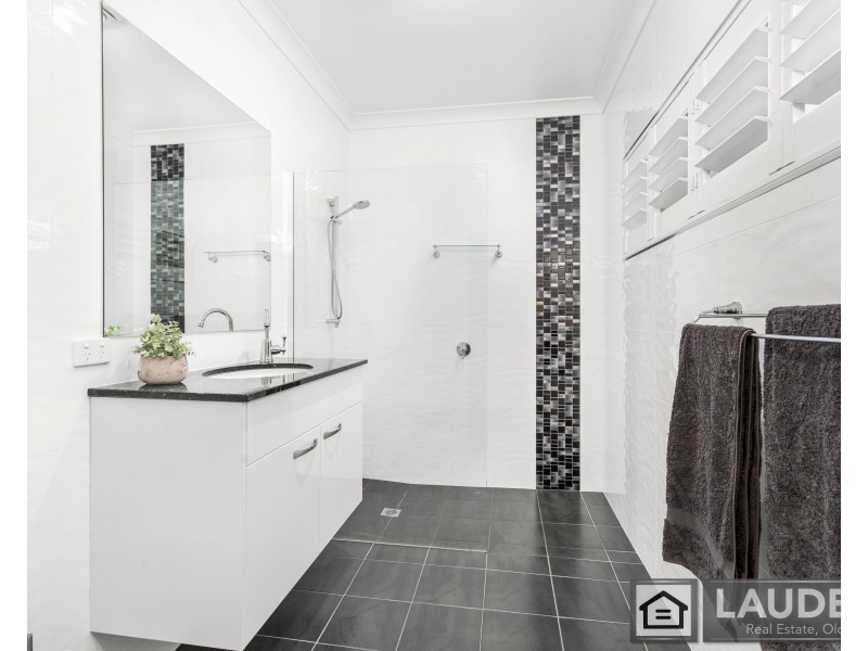 45 Ivy Crescent, Old Bar NSW 2430