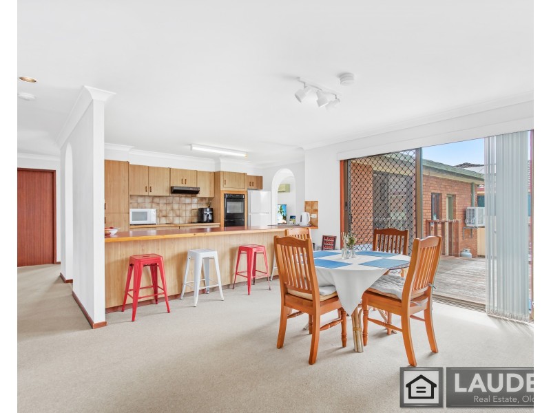 34 Joel Drive, Old Bar NSW 2430