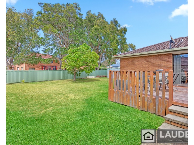 34 Joel Drive, Old Bar NSW 2430