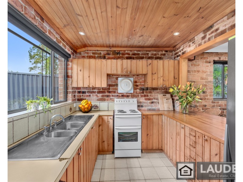 2 Dugdale Avenue, Taree NSW 2430