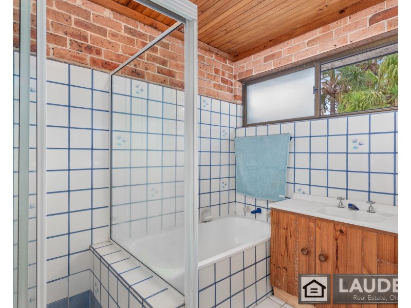 2 Dugdale Avenue, Taree NSW 2430