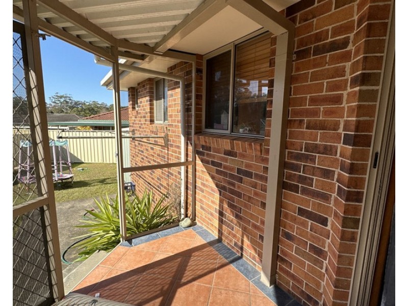 2/3 Leopardwood Street, Old Bar NSW 2430