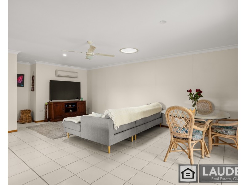 1/1 Carrabeen Drive, Old Bar NSW 2430
