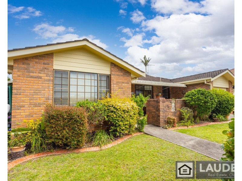 1/1 Carrabeen Drive, Old Bar NSW 2430