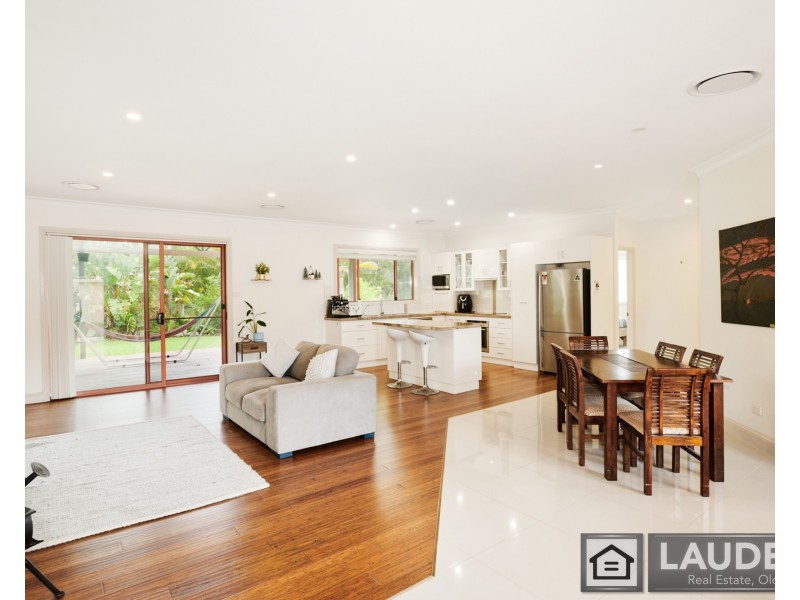 1 Emily Close, Taree South NSW 2430