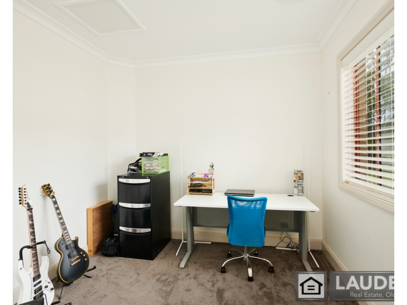 1 Emily Close, Taree South NSW 2430