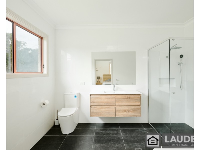 1 Emily Close, Taree South NSW 2430