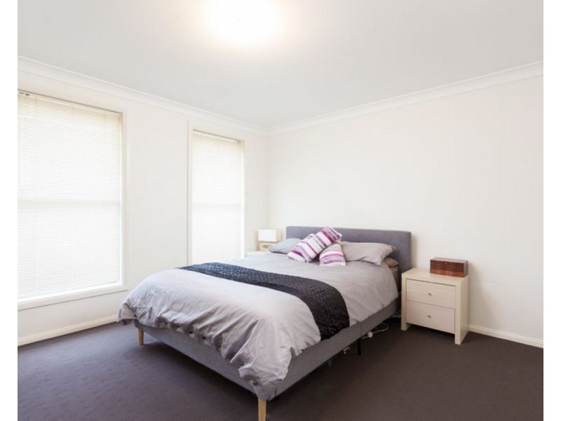 1/11 Yellowfin Avenue, Old Bar NSW 2430