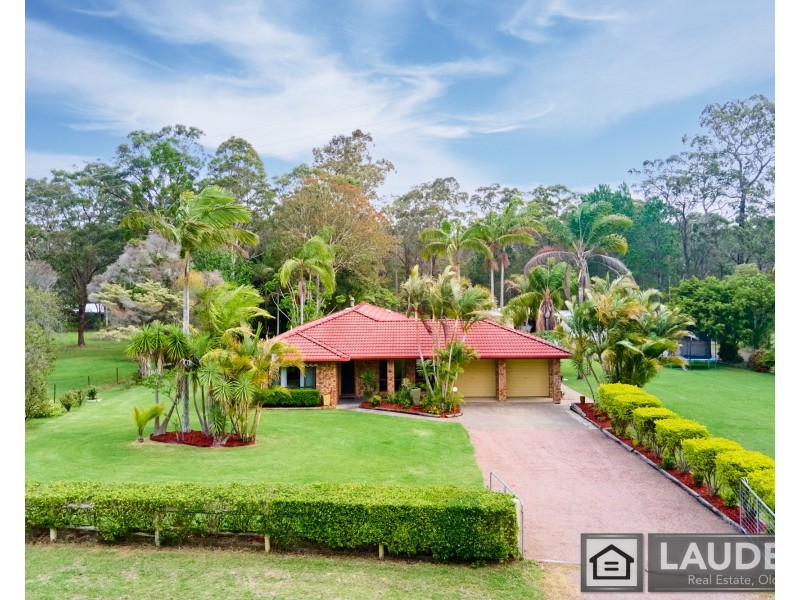27 Kolinda Drive, Old Bar NSW 2430
