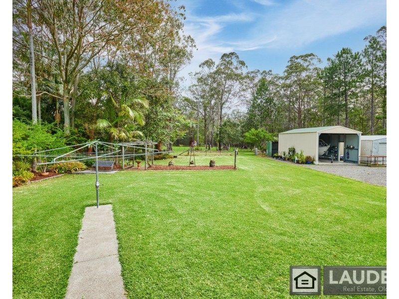 27 Kolinda Drive, Old Bar NSW 2430