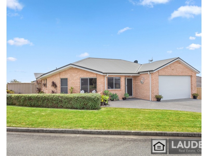 12a Mistral Place, Old Bar NSW 2430