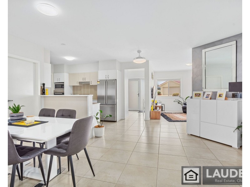 12a Mistral Place, Old Bar NSW 2430