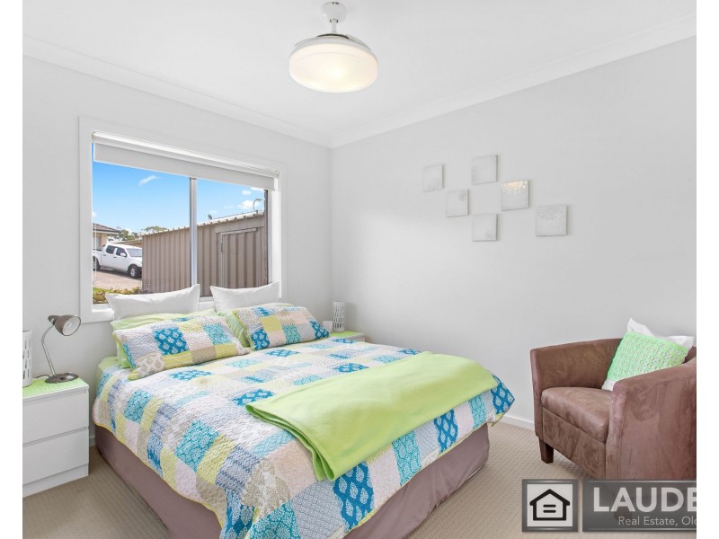 12a Mistral Place, Old Bar NSW 2430